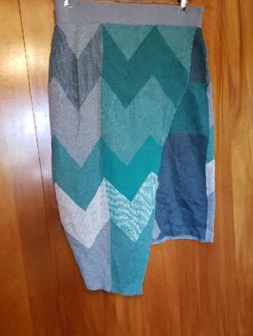Moth Asymmetrical Chevron Knit Skirt in Teal and Gray